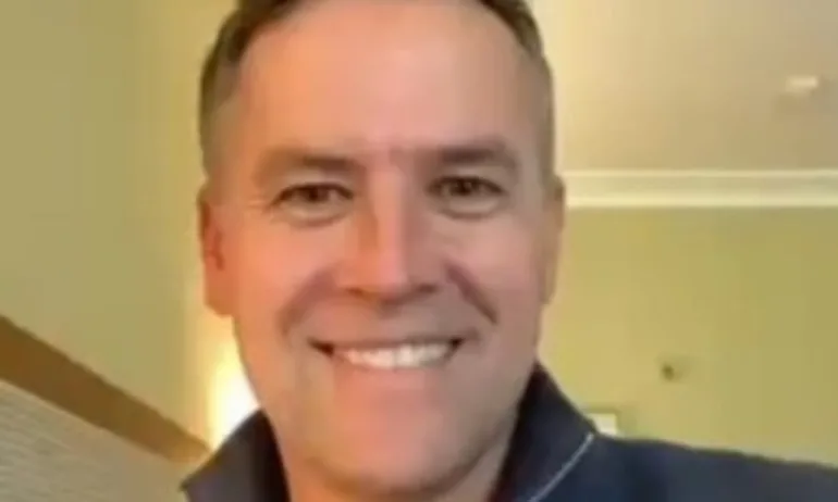 Майкъл Оуен: Ако имаше Златна топка за ветерани, Бойко Борисов щеше да я заслужи (ВИДЕО) - Tribune.bg