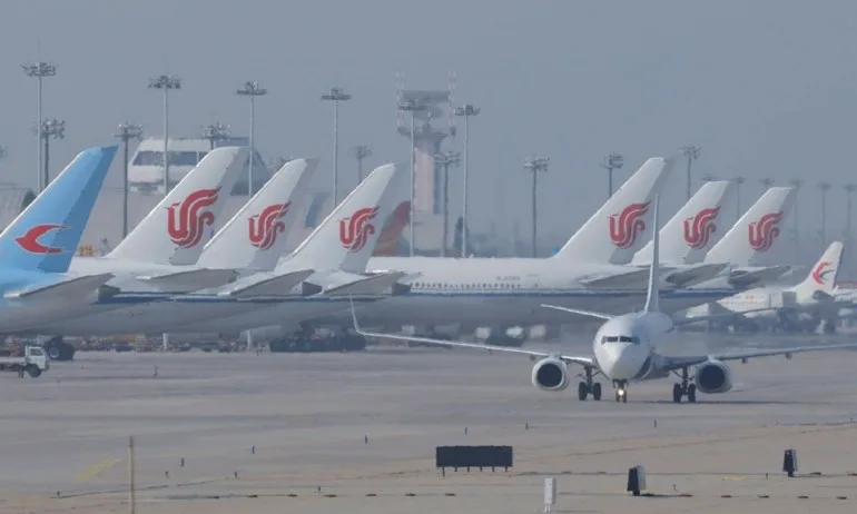 Захариева: Прибрахме 27 наши студенти от Китай - Tribune.bg