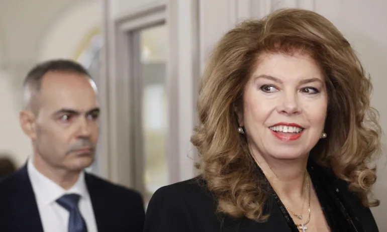 Йотова за становището по казуса с Гюров: Това днес няма да коментирам - Tribune.bg