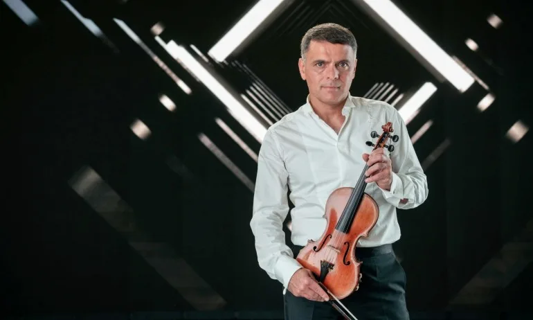 Васко Василев става посланик на новата Debit Mastercard Platinum - Tribune.bg