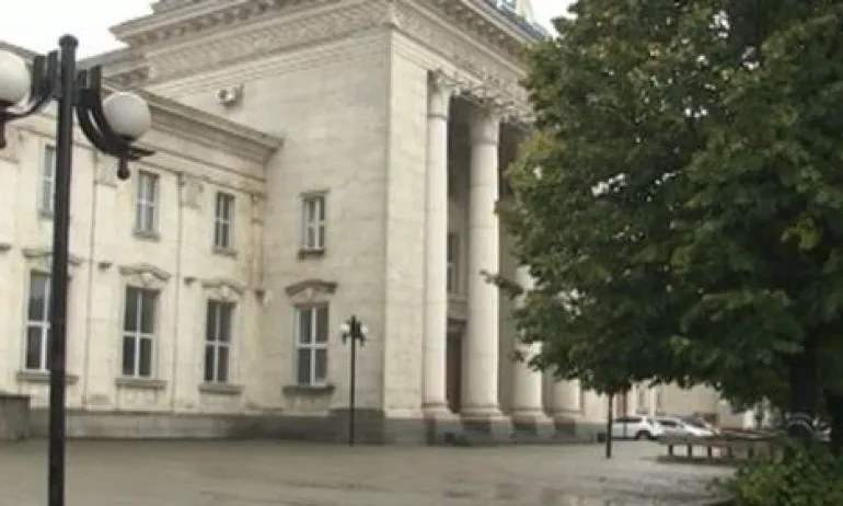 Местят в следствения арест задържания за стрелбата във фризьорски салон в София - Tribune.bg