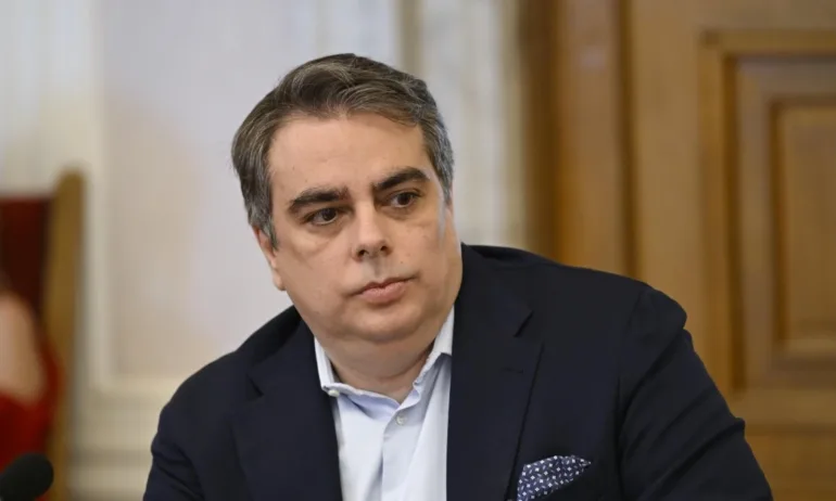 Асен Василев: На 12 септември ПП ще реши за подкрепа към Гюров-Кандев - Tribune.bg