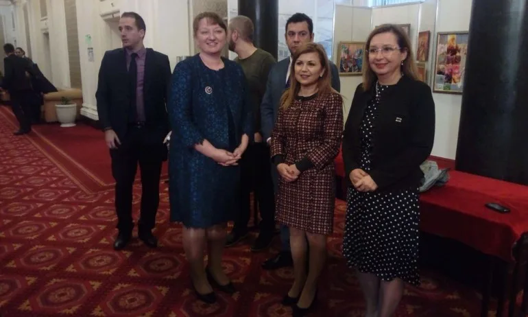 Социалното министерство започва разговори с депутати и НПО-та за Закона за социалните услуги - Tribune.bg