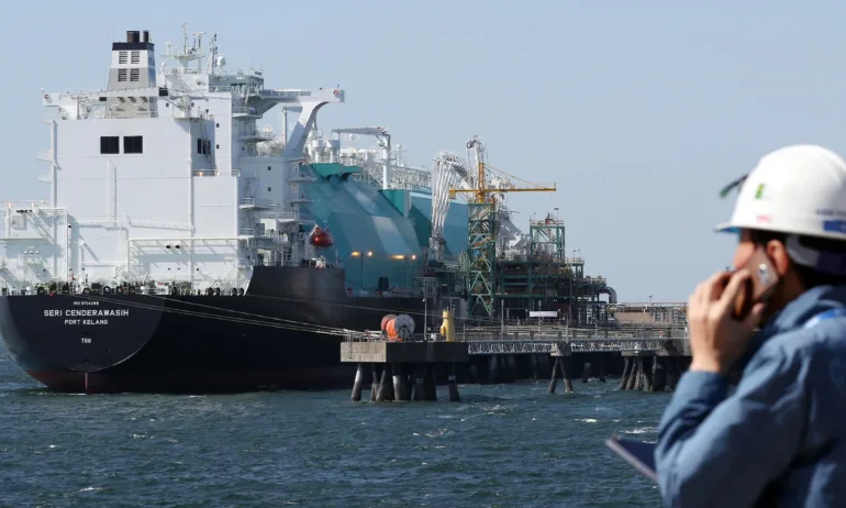 Пристига първият танкер с втечнен природен газ през терминала в Турция - Tribune.bg