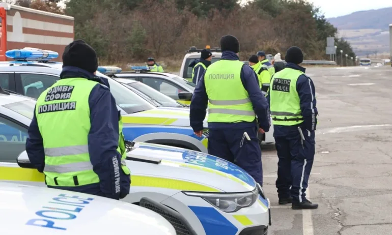 Българската полиция отбелязва своя професионален празник - Tribune.bg