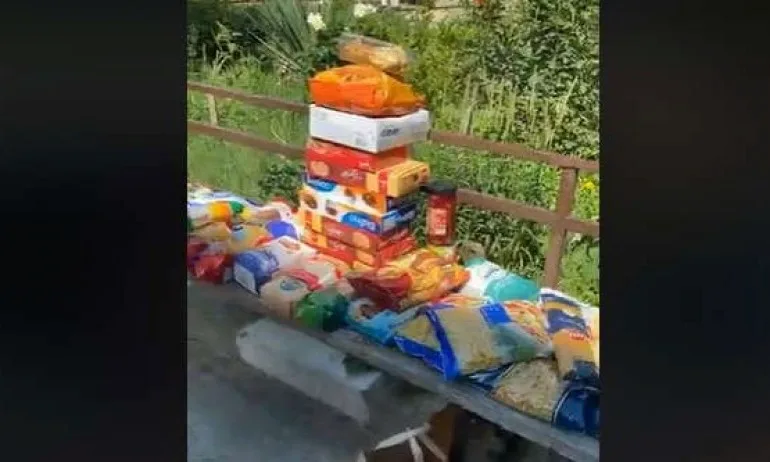 Грехота е да се хвърля храна: контрапротестиращи направиха дарение на приюта на отец Иван - Tribune.bg