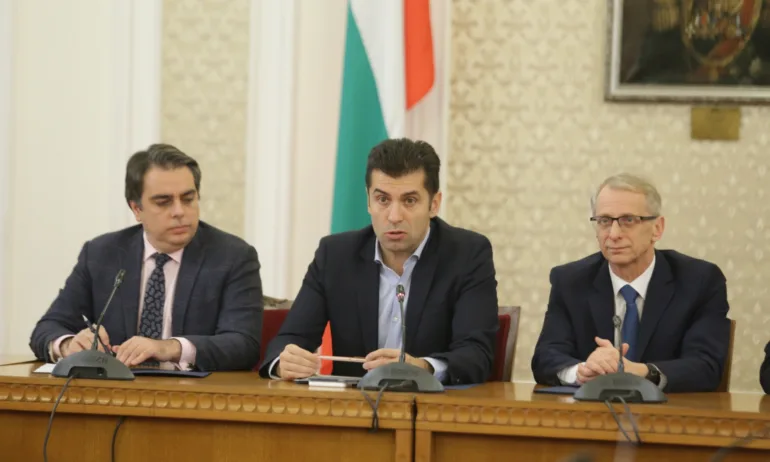 Ген. Атанас Атанасов е спряганото име за министър на вътрешните