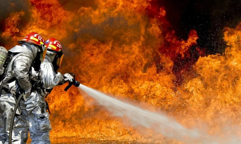 Пожар в индийски хотел със заразени с COVID-19, има загинали - Tribune.bg