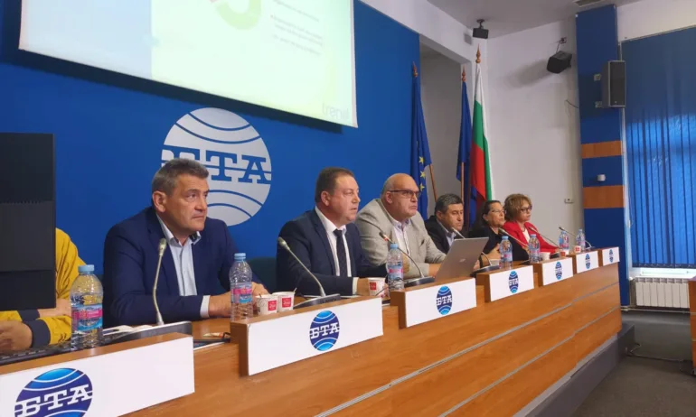 БЛС: 90% от лекарите са на мнение, че трябва да останат и двата вида рецепти – електронна и хартиена - Tribune.bg