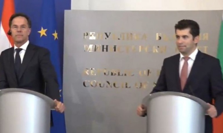 Кирил Петков при срещата си с Рюте: Той кара колело, аз ходя пеш - Tribune.bg