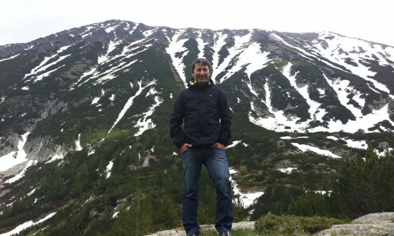 Състоянието на Владимир Каролев остава тежко, претърпял е спешна операция на глезена - Tribune.bg