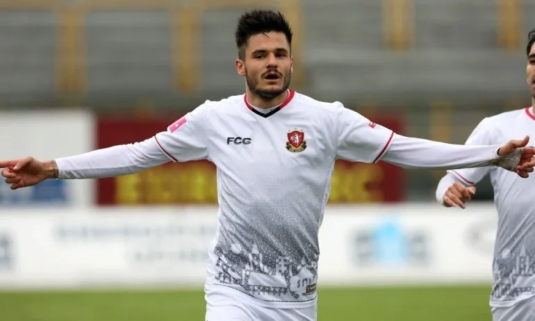 Дамбраускас иска голмайстора на бившия си тим в Лудогорец - Tribune.bg