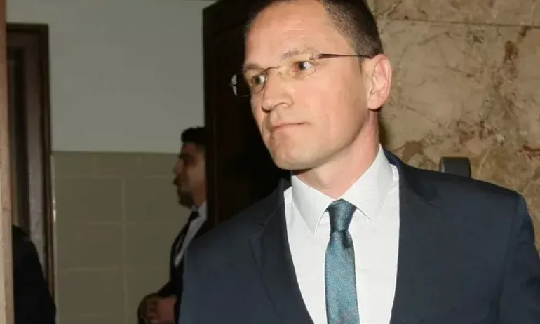 Как за 48 часа Калпакчиев прочете 1000 страници и реши, че делото срещу Бобокови трябва да се върне на прокуратурата - Tribune.bg