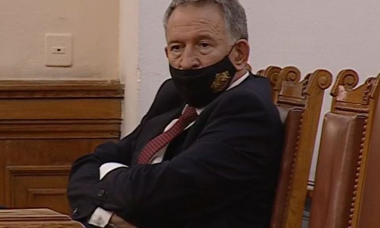 Проф. Ангелов: Поздравления за Кацаров, от началото на ноември са починали 2841 души - Tribune.bg