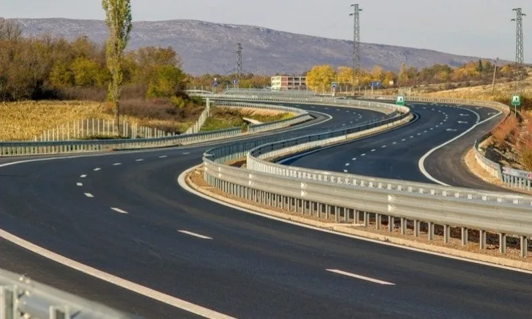 Неофициално: 10 задържани за строителството на автомагистрала Хемус - Tribune.bg