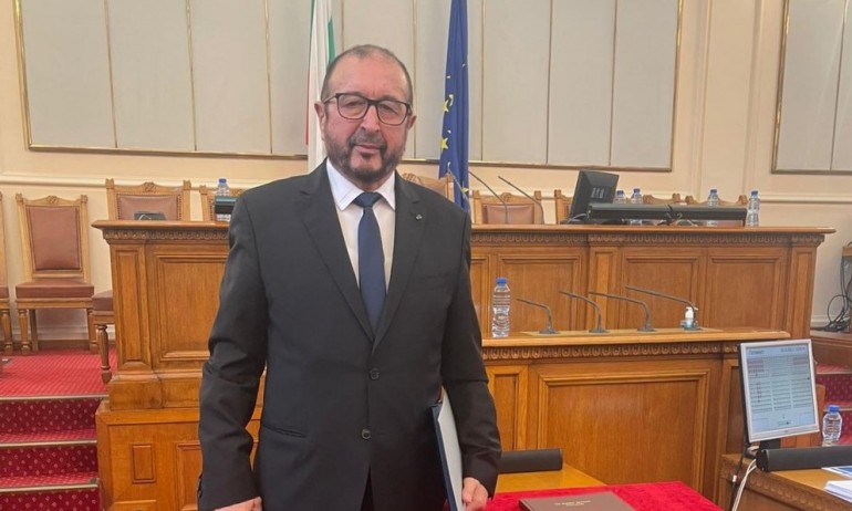 Балачев за карантината: Имам отрицателен тест, ще го докажа в съда - Tribune.bg