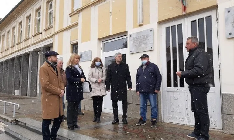 В Сухиндол: АМ Хемус е шансът за развитие на района, цените на имотите вече растат - Tribune.bg