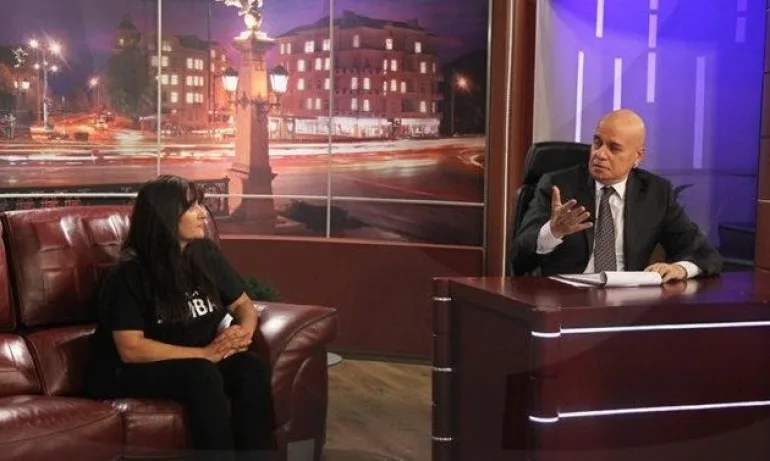 Протестиращите майки в съдружие с арестуван за педофилия - Tribune.bg