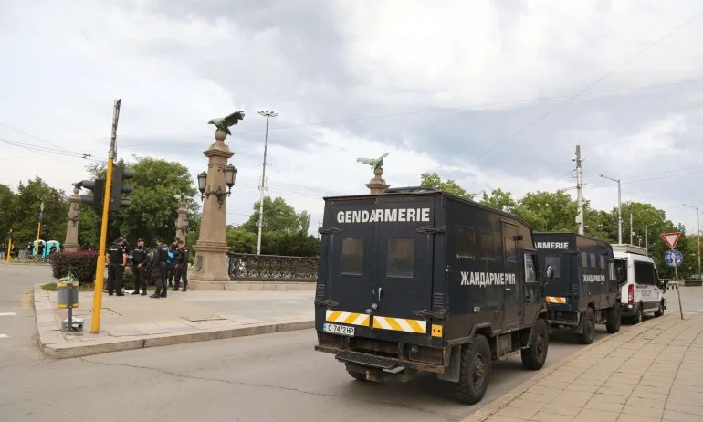 МВР разчисти палатковите лагери в София, Пловдив, Варна и Стара Загора - Tribune.bg