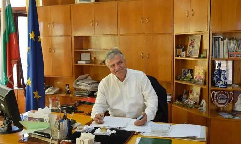 Кой измисли идеята кметовете на БСП да напуснат сдружението на общините? - Tribune.bg