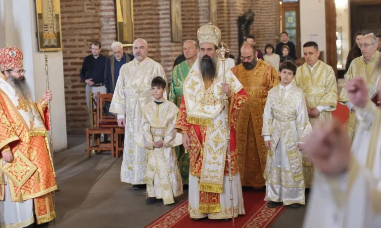 Патриарх Даниил: Да вземем пример от Св. Георги, който остана верен на Христос - Tribune.bg