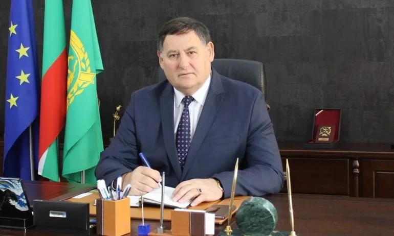 Кметът на Шумен: Благодарим на премиера Борисов, че отново удържа на думата си - Tribune.bg