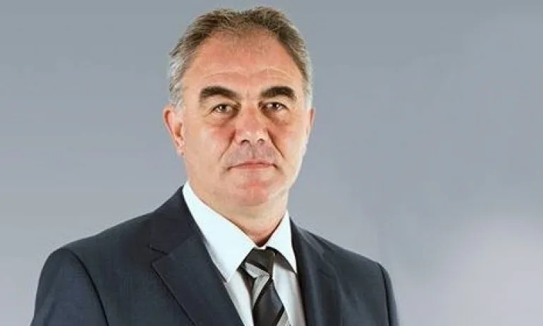 Скандал! Спартански и Демократична България манипулират вота в Плевен - Tribune.bg