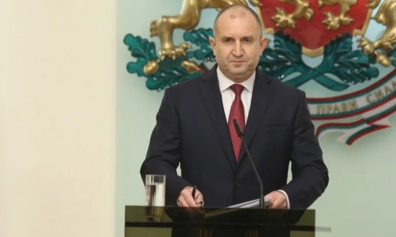 Президентът поздрави католическата и арменската общности у нас за Великден - Tribune.bg