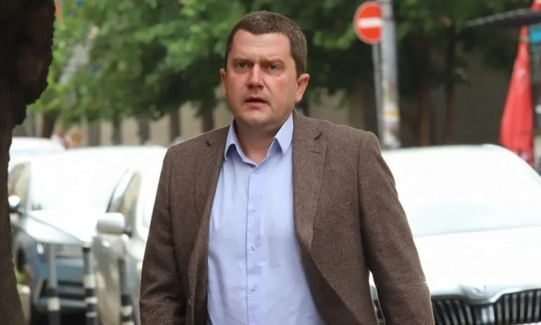 Кметът на Перник: В БСП започваме да приличаме на едноличен търговец - Tribune.bg