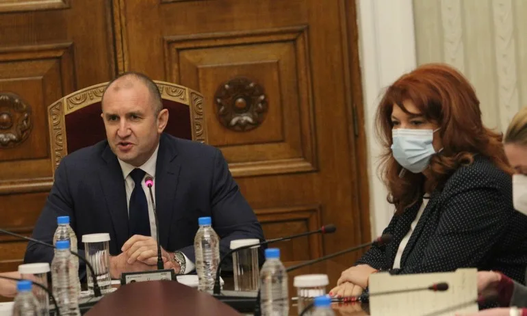 Направете избори само по Фейсбук направо - Tribune.bg