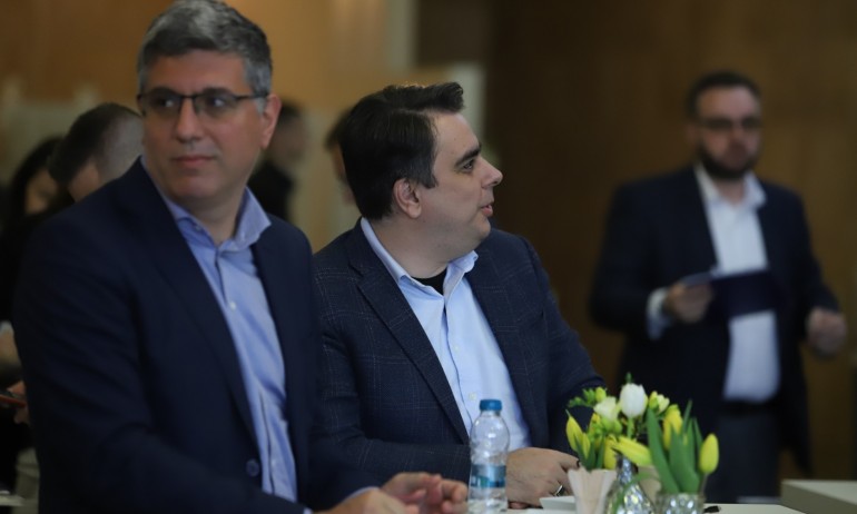 Василев: За БНБ има изискване за безупречна репутация, за Световната банка няма - Tribune.bg