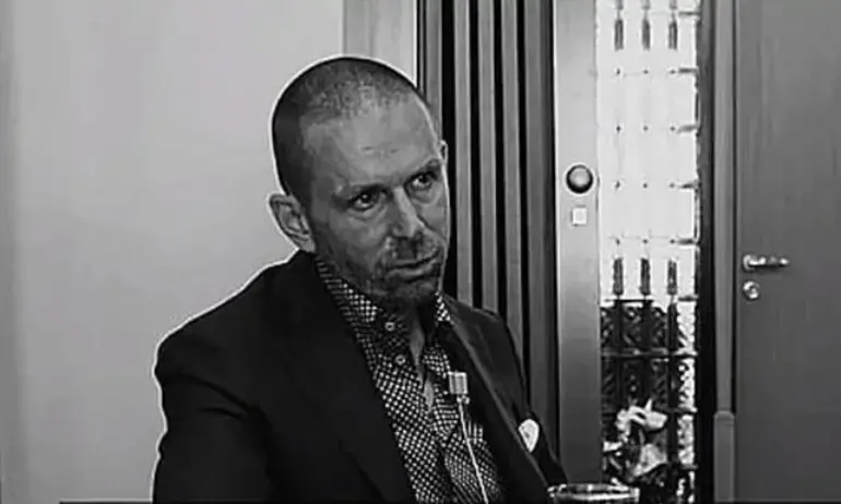 Изненада: Телефоните на Мартин Божанов изтрити и върнати към фабрични настройки - Tribune.bg