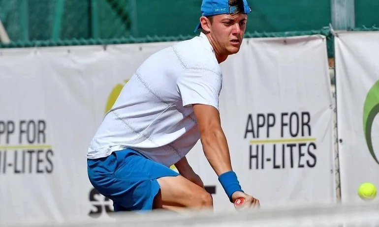 Лазаров спечели трето място на сингъл и второ на двойки в Германия - Tribune.bg