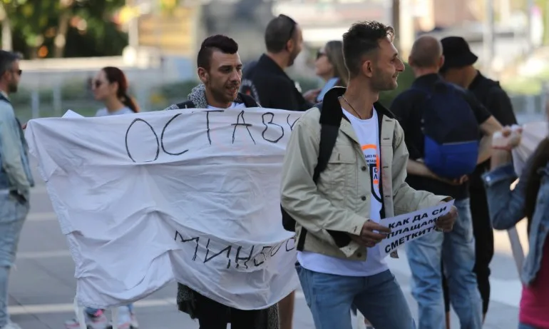 Кацаров обяви, че няма да променя мерките срещу Covid-19 заради протестите - Tribune.bg