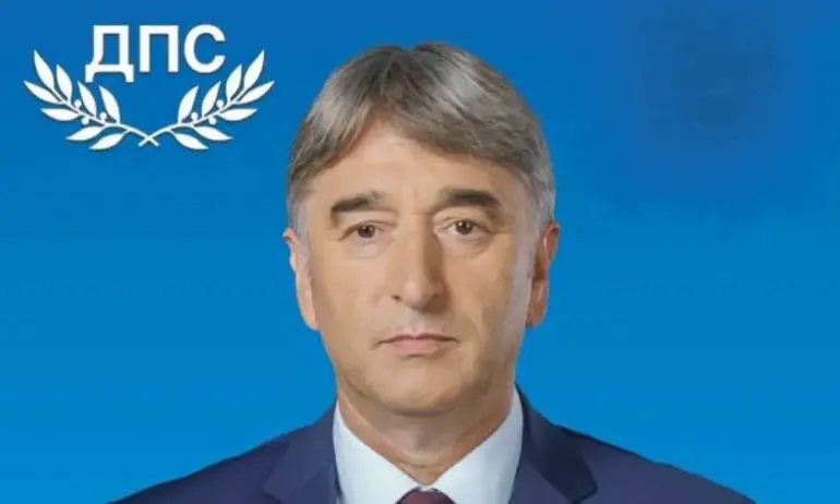 Отрече се: Депутат от ДПС искал да гласува против, а не в подкрепа на кабинета Желязков - Tribune.bg