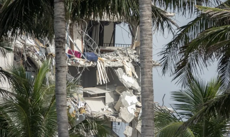 Броят на жертвите в рухналата сграда във Флорида стана пет - Tribune.bg