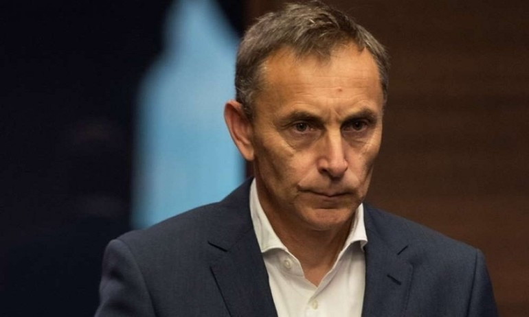 Асен Григоров в защита на властта: Милиционерите се хващат за тъпата тема Македония - Tribune.bg