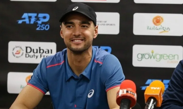 Мико с култова история за Гришо и любовта, която дава сили - Tribune.bg