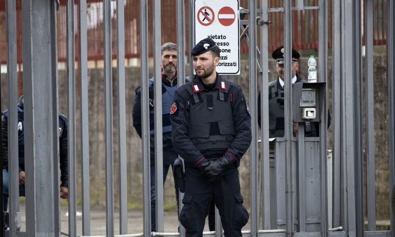 Бегълци от затвор в Рим оставиха бележка: Ще се върнем - Tribune.bg