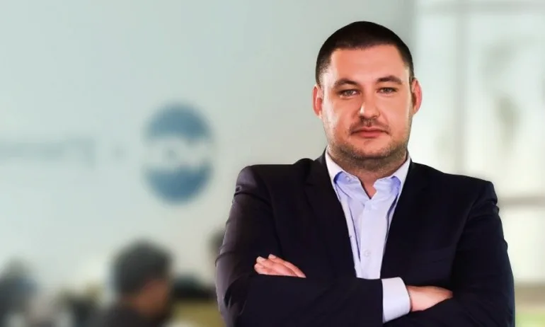 Илия Дафов става шеф на новините на NOVA - Tribune.bg