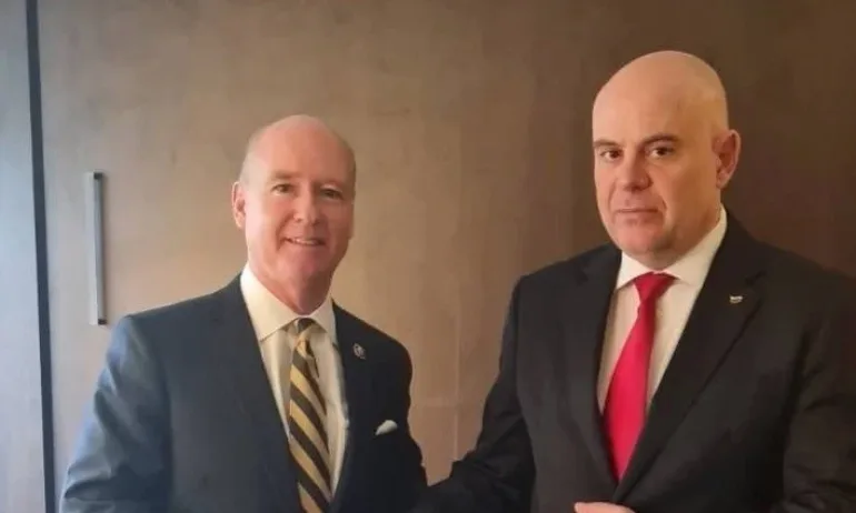 Иван Гешев: Ще се справим с предизвикателствата заедно с приятелите си от евроатлантическото семейство - Tribune.bg