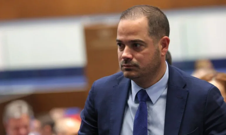 Калин Стоянов: Ивайло Мирчев е просто един голям лъжец! - Tribune.bg