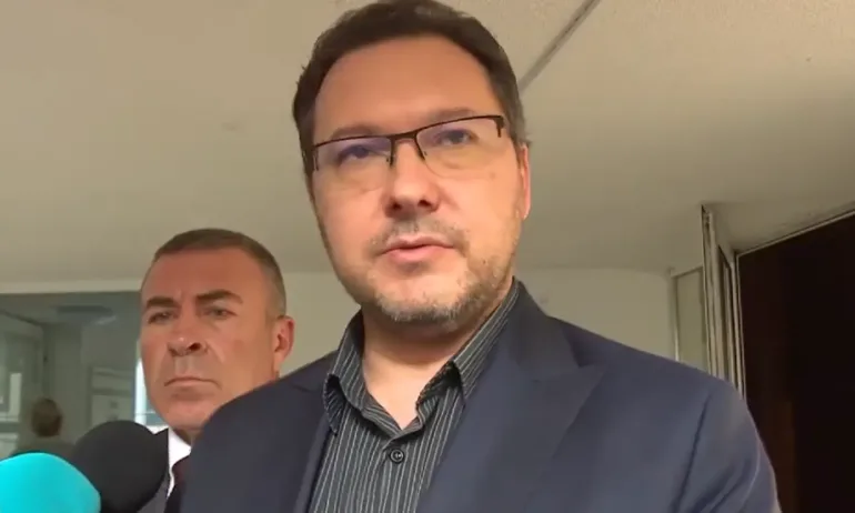 Пресконференция на Даниел Митов от Варна - 12.06.2025 г. - Tribune.bg