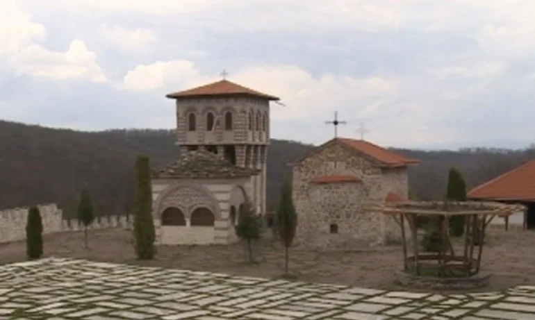 Продават Гигинския манастир на търг заради дълг от над 330 000 лв. - Tribune.bg