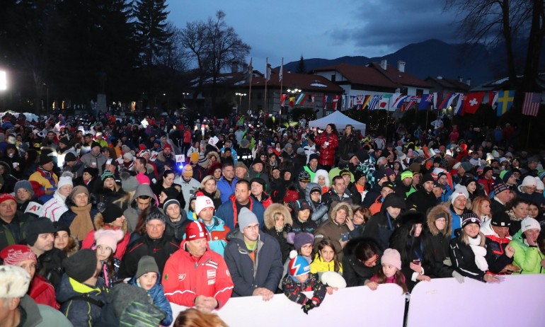 Министър Кралев откри Световната купа по ски в Банско - Tribune.bg