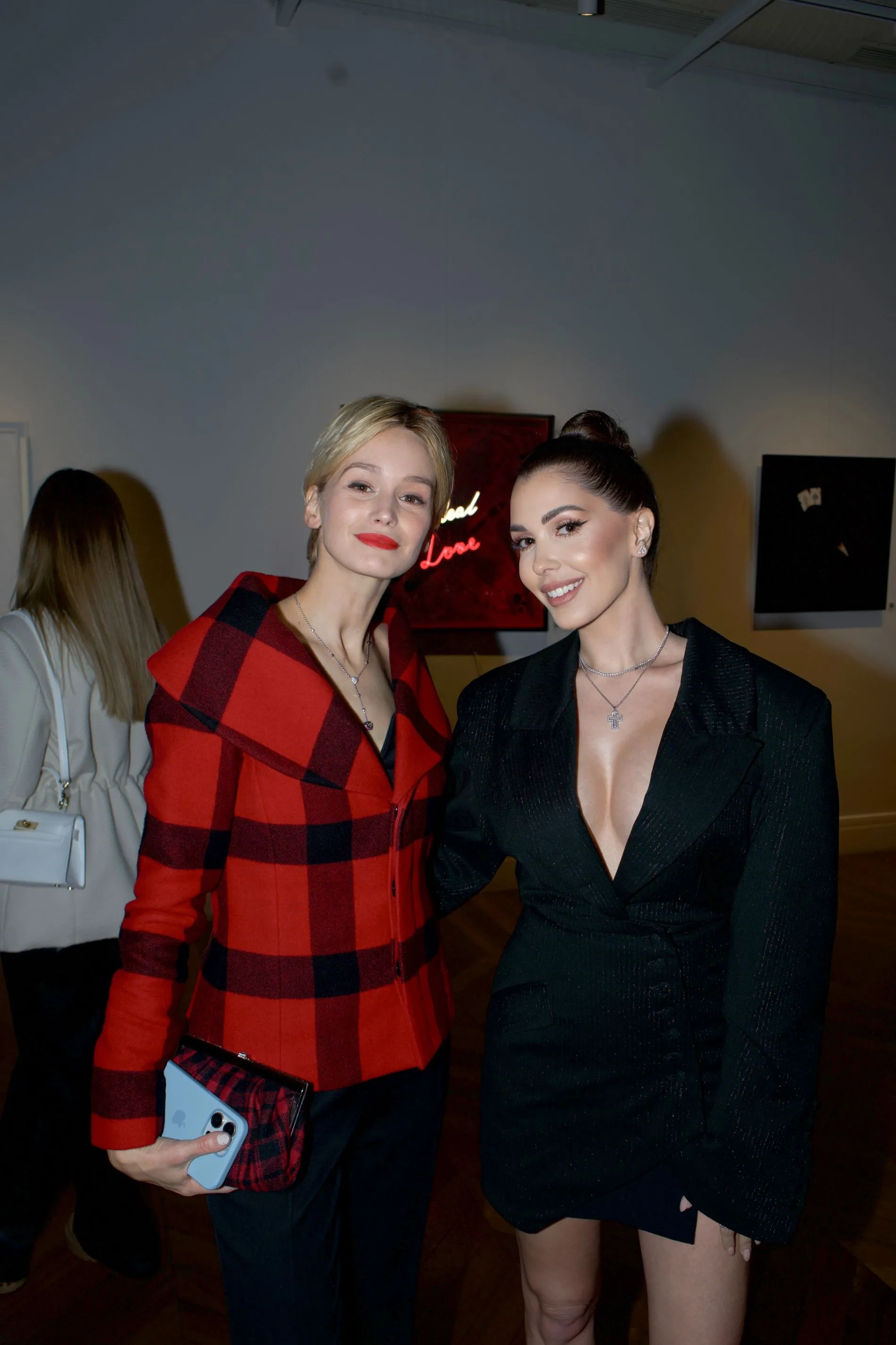 Деница Гергова и Сара Алберт