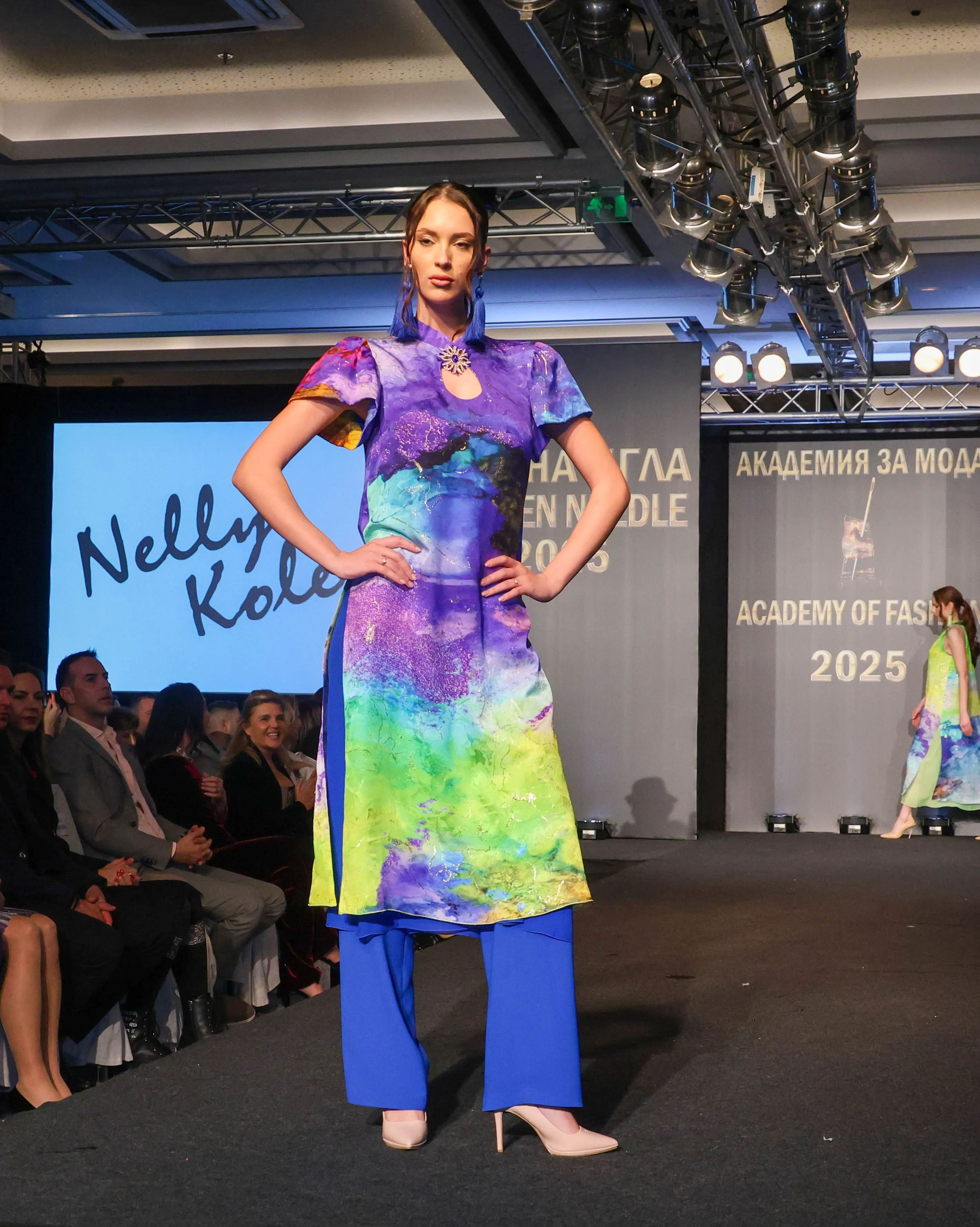 Академия за мода / Хайлайф