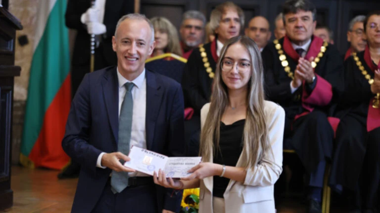 Пресцентър МОН