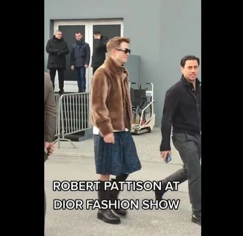 Робърт Патинсън на Седмицата на модата в Париж