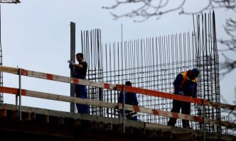 България е сред страните от ЕС в които строителството се